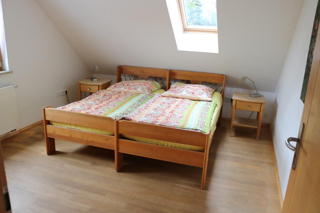 Apartment Dachgalerie 110 M2 München Buitenkant foto